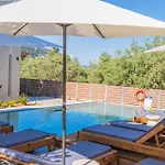 Golden Sun Aparthotel Agios Christoforos (Lefkada)