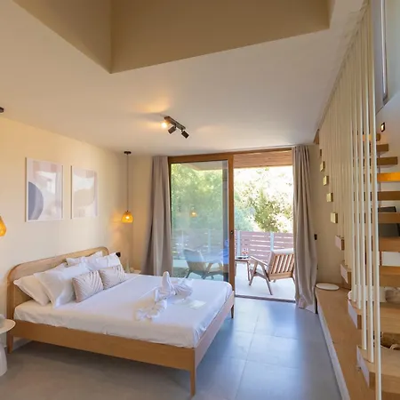 Апарт-отель Golden Sun Agios Christoforos (Lefkada)